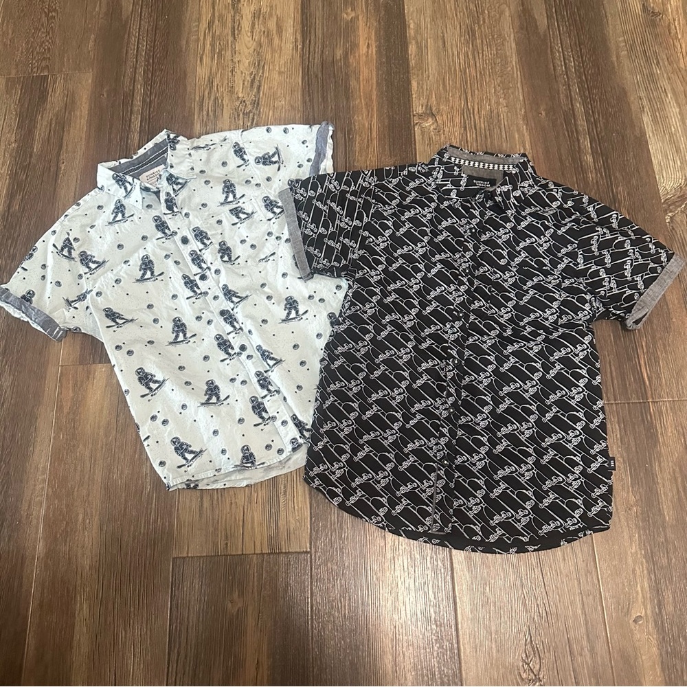 Sunrise Kingdom skateboard button up shirts boys 10-12 medium skater space